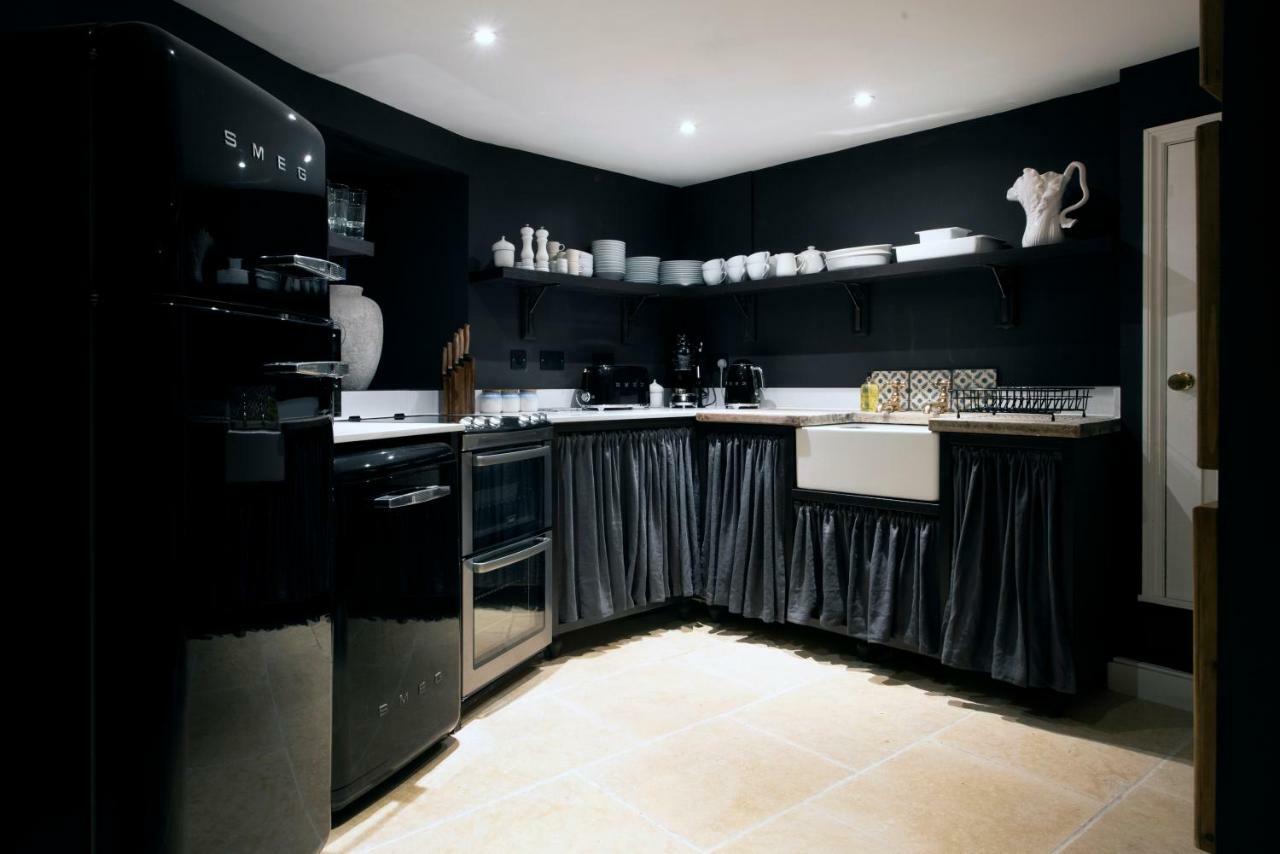 Stylish & Spacious City Center Georgian Townhouse Бат Екстер'єр фото